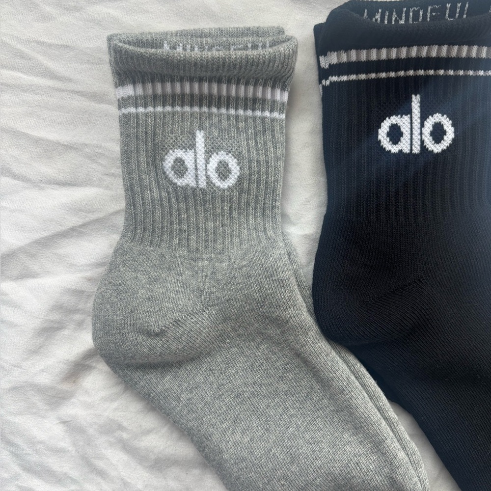 Black and grey throwback half crew socks brand new - Picture 3 of 3